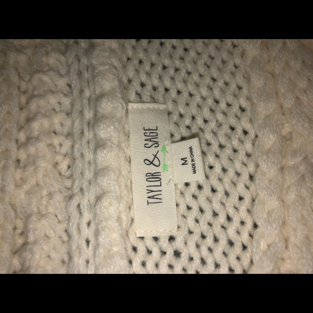 Off-Shoulder Sweater - Picture 3 of 3